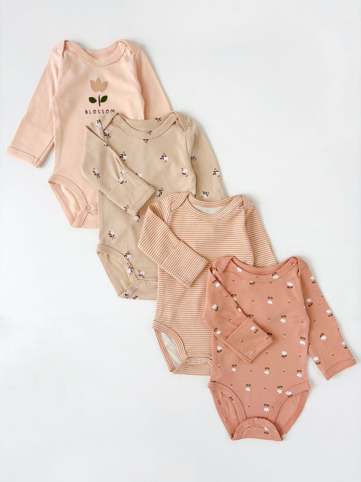 Набор из четырех боди I love Carrot "Blossom" 1