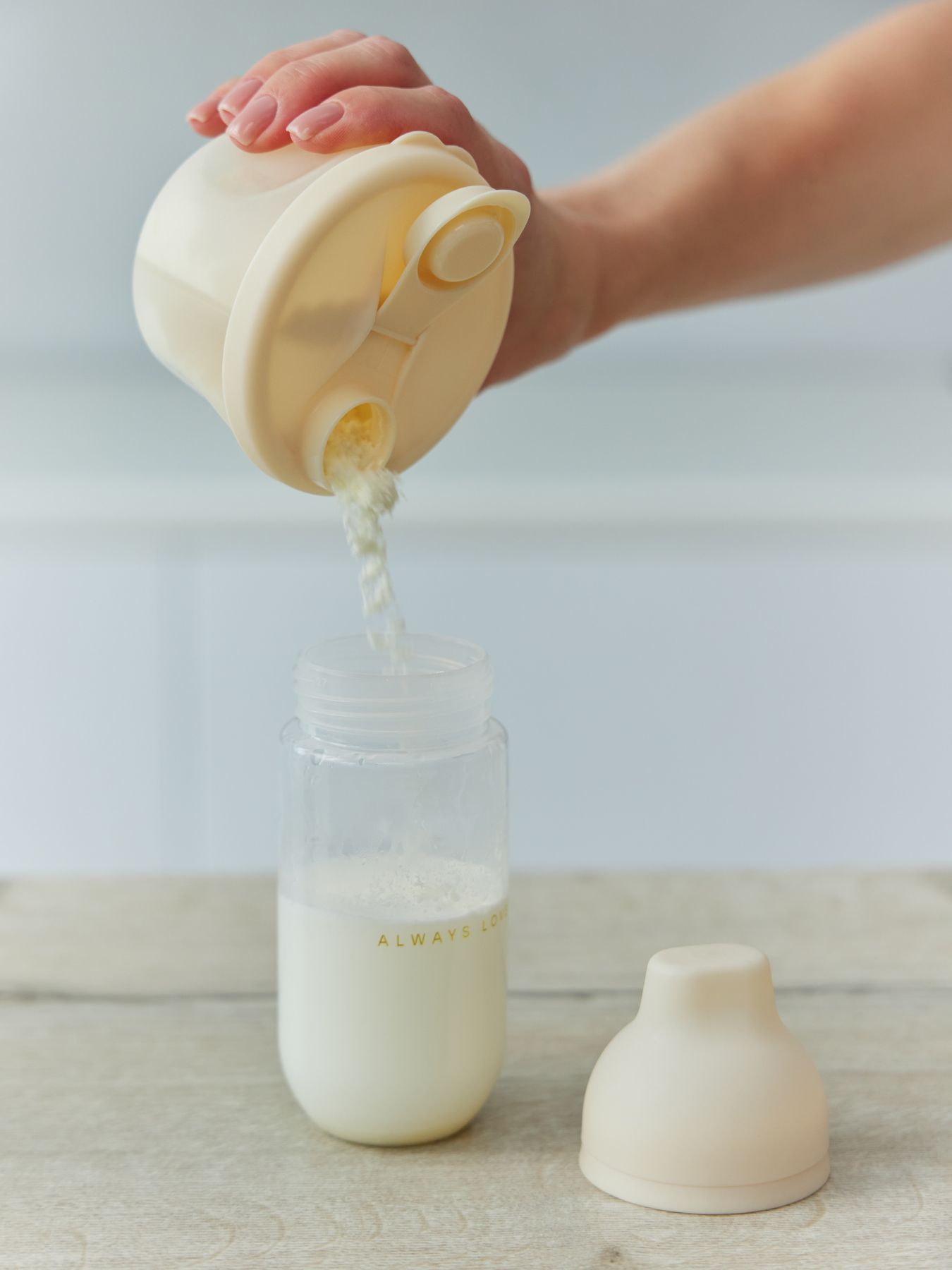 Контейнер для сухого молока Happy Baby, 260 мл 9