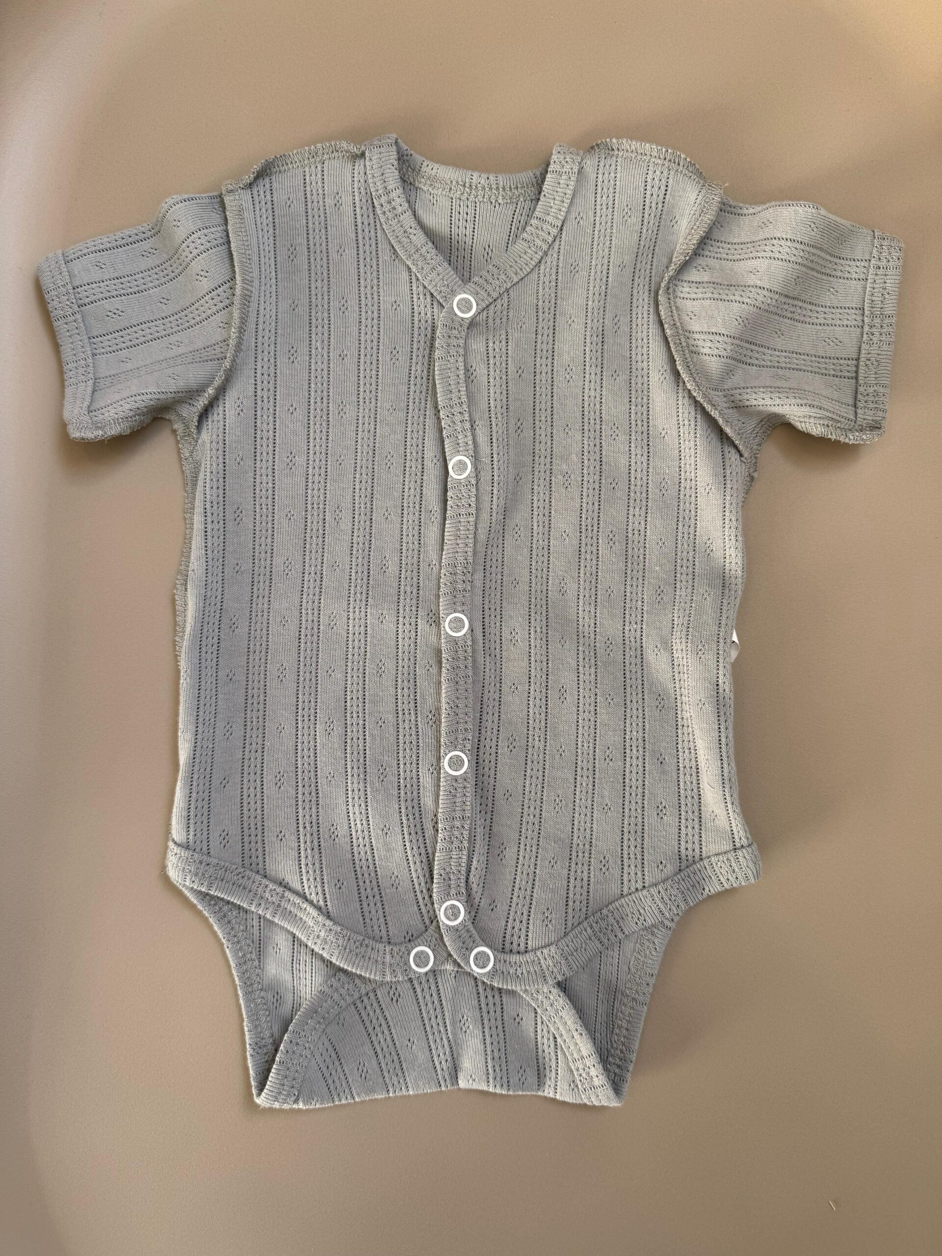 Боди швы наружу