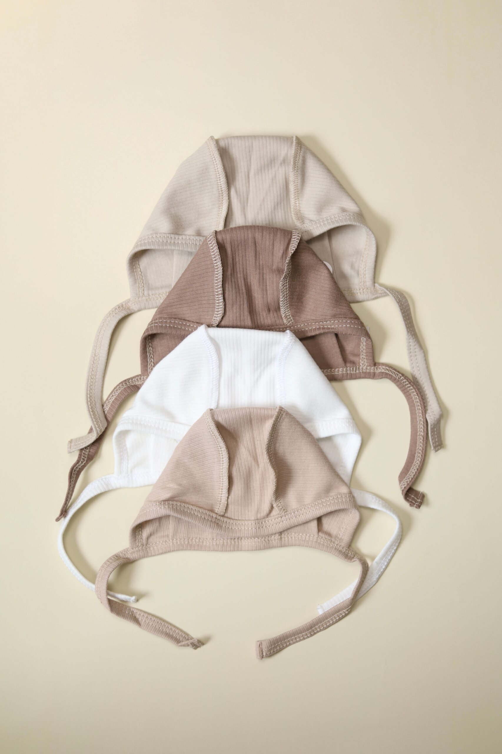 Чепчик MATUSHKIN на завязках