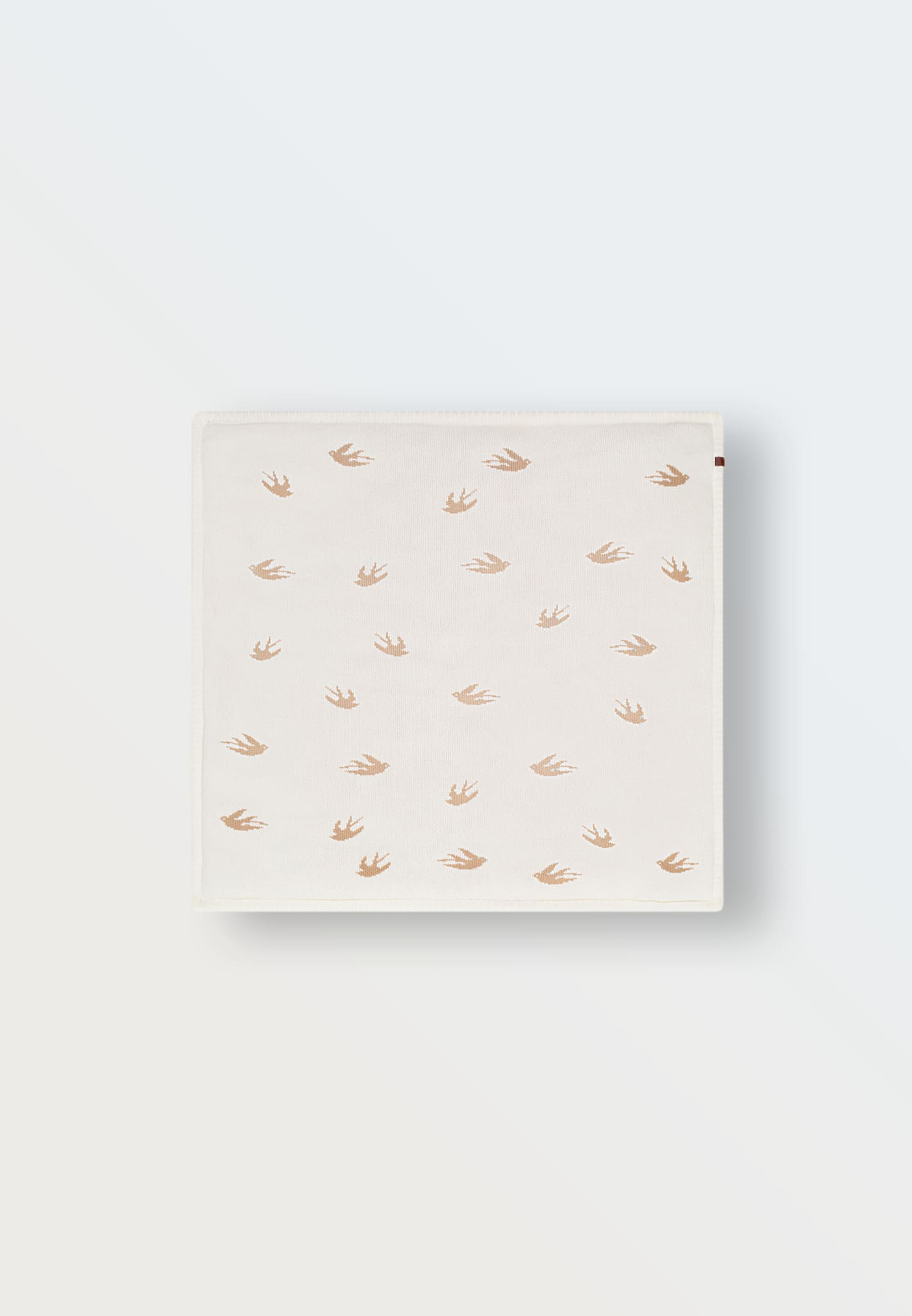 Плед-конверт вязаный Toucankids (90*90) 3 ласточки