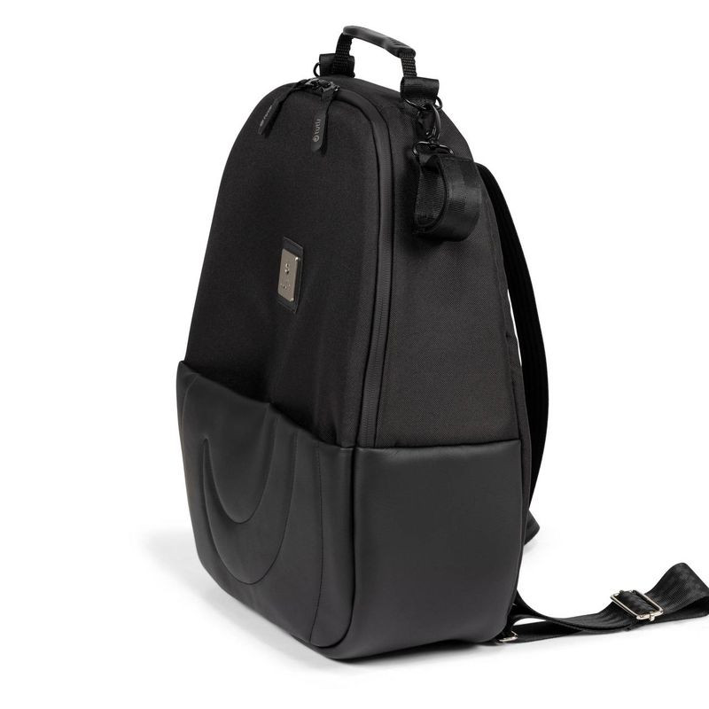 universalnyj-ryukzak-dlya-mamy-tutis