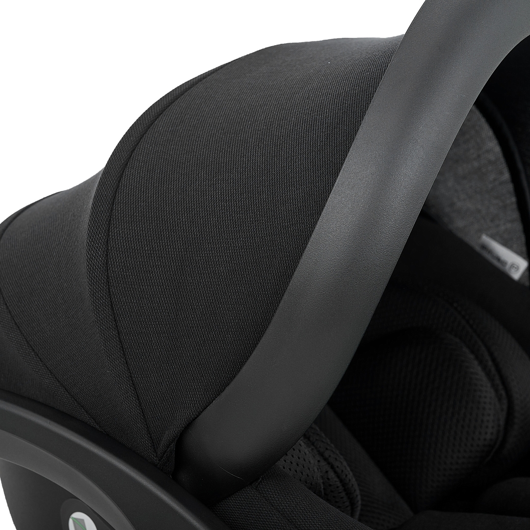 Автокресло группы 0+ Pituso Santiso Pro i-Size